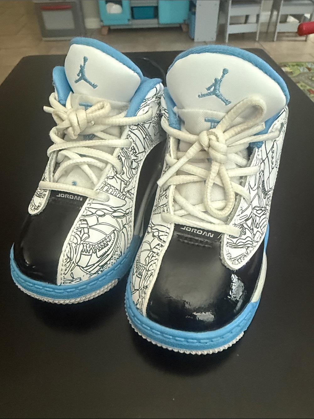 Nike Air Jordan 1 Mid SE Toddler Sneakers Size 7C White Blue Black Dub Zero